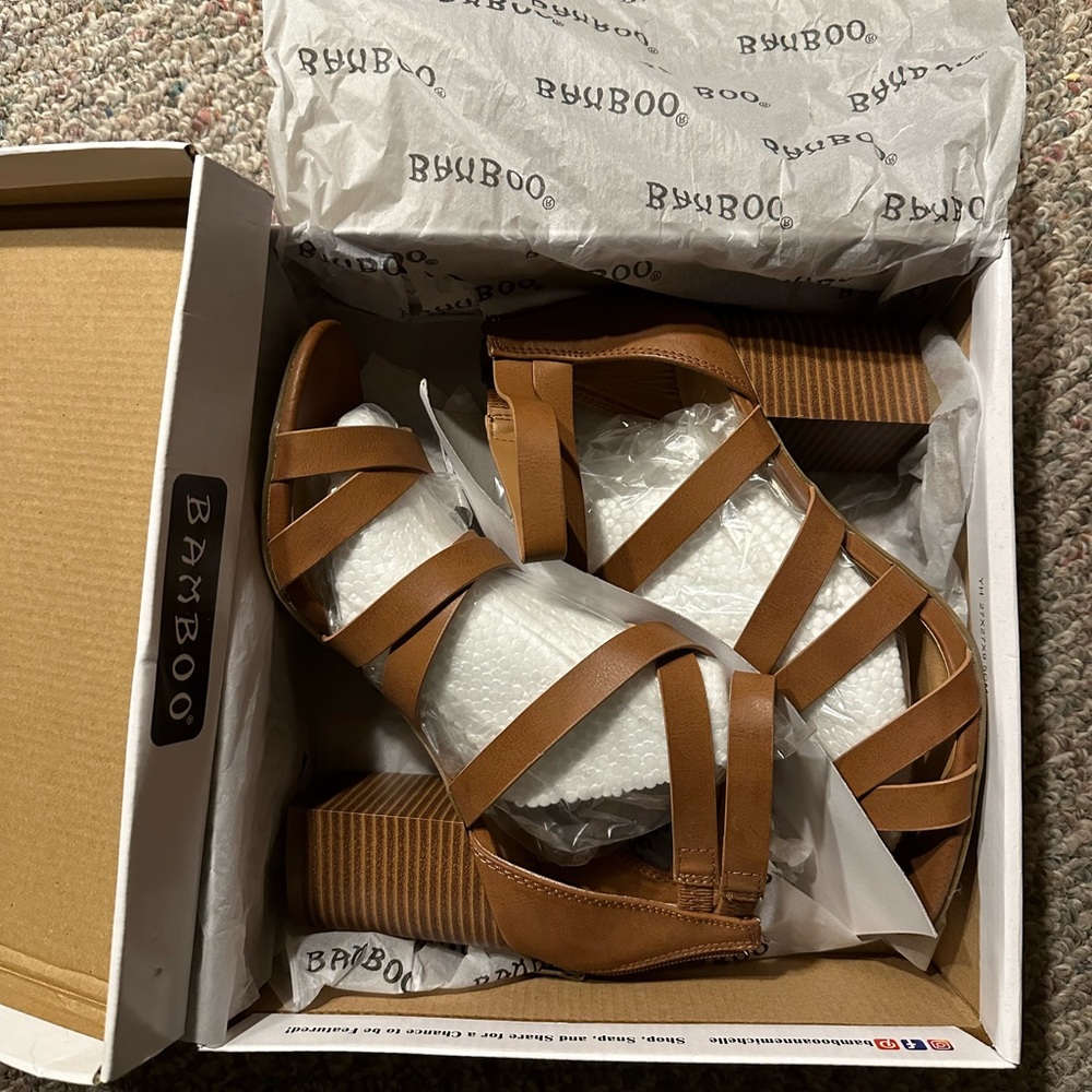 Women’s size 8 strappy heels